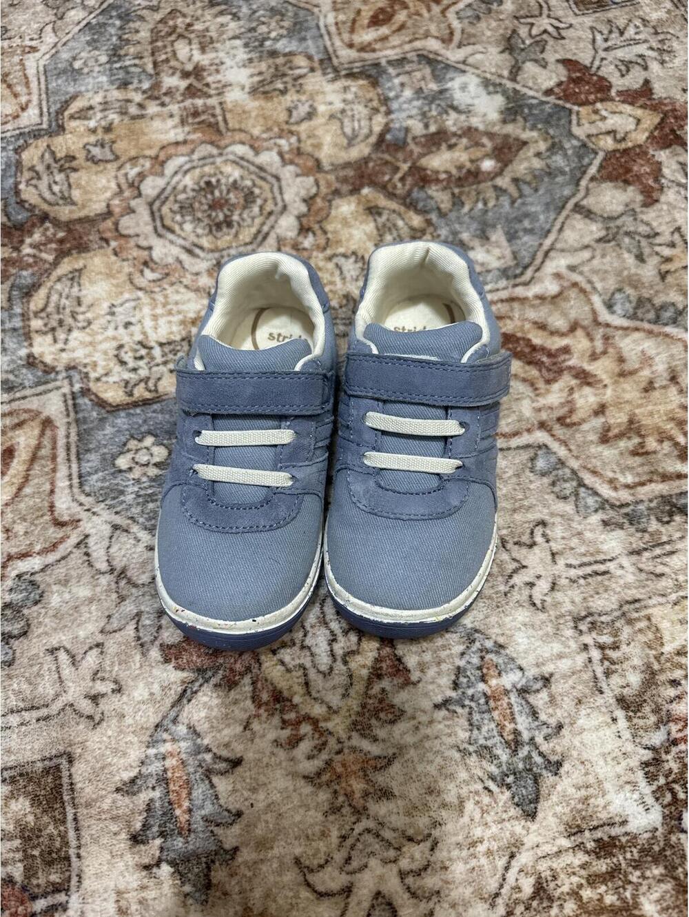 Stride Rite toddler size 8